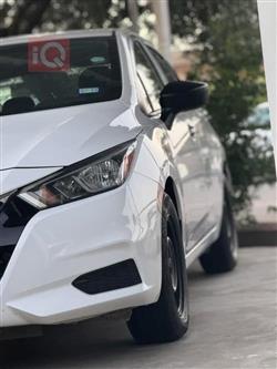 نيسان فيرسا